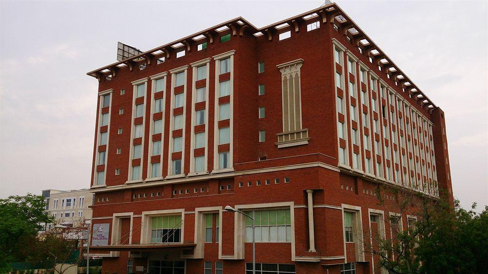 Royal Orchid Central Jaipur, Bani Park Exterior foto